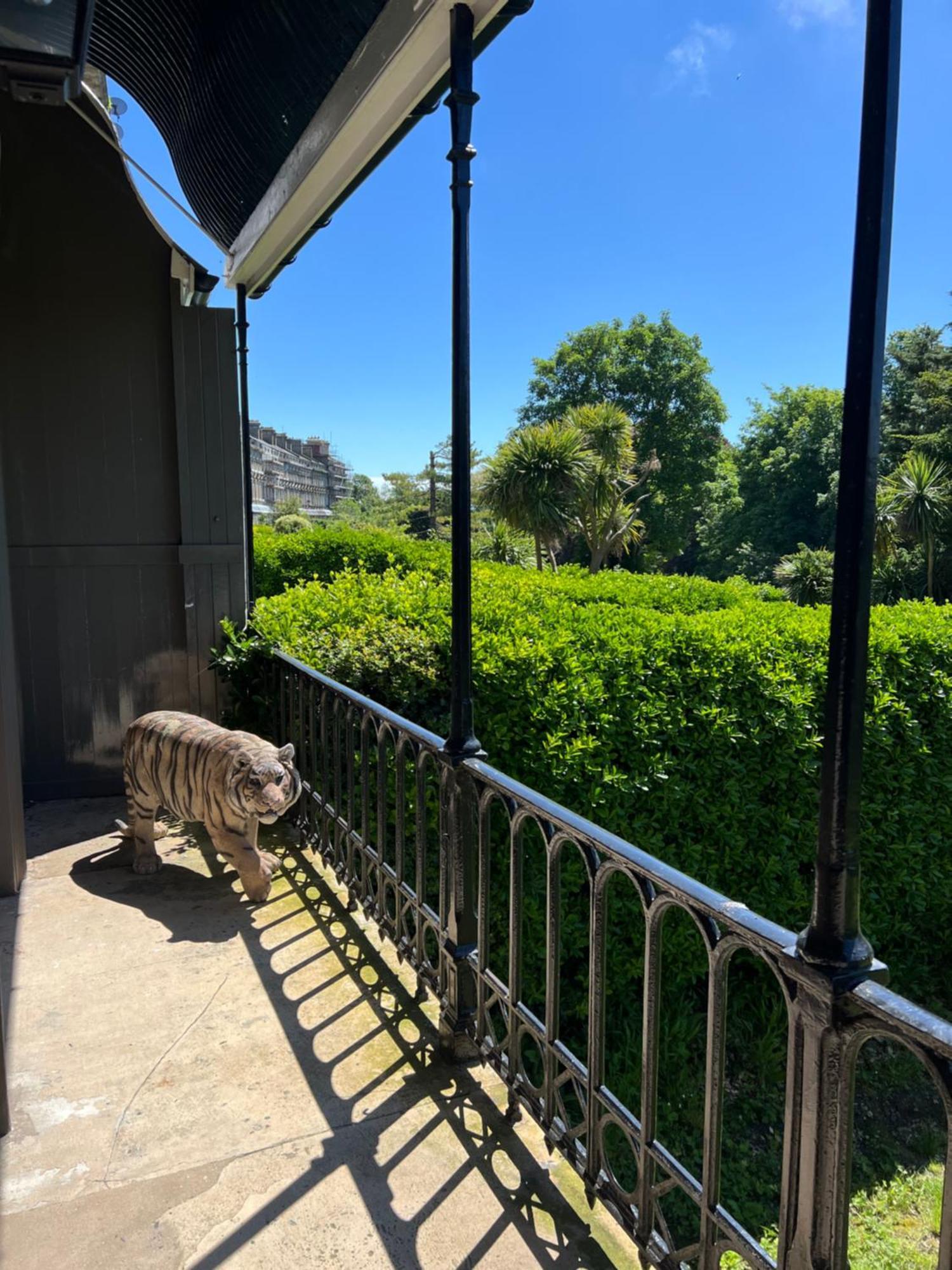 Luxury Garden Apartment Under The Castle, Dover Eksteriør bilde